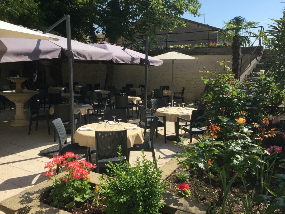 Hotel Restaurant La Boule D'Or Barbezieux-Saint-Hilaire Ngoại thất bức ảnh